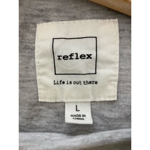 Reflex Women's Size L Lot of 2 Gray Pink Short Sleeve Camouflage T-Shirt - Picture 4 of 6